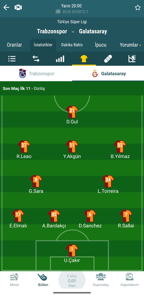 Lineup formation on the field widget